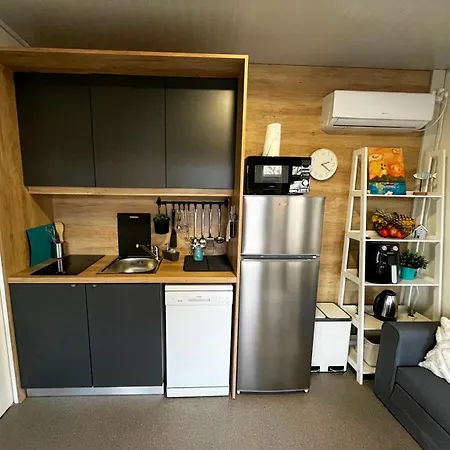 Mobile Homes Marea Apartment Turanj